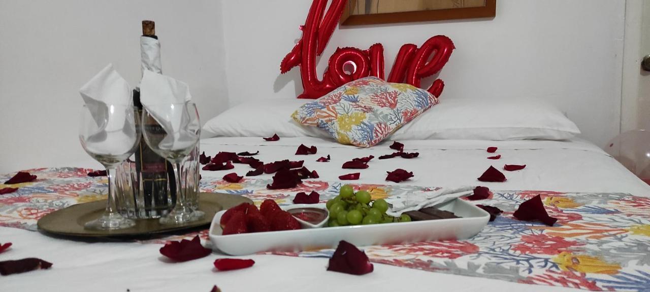 ホテル Caramba Hospedaje トンスパ エクステリア 写真